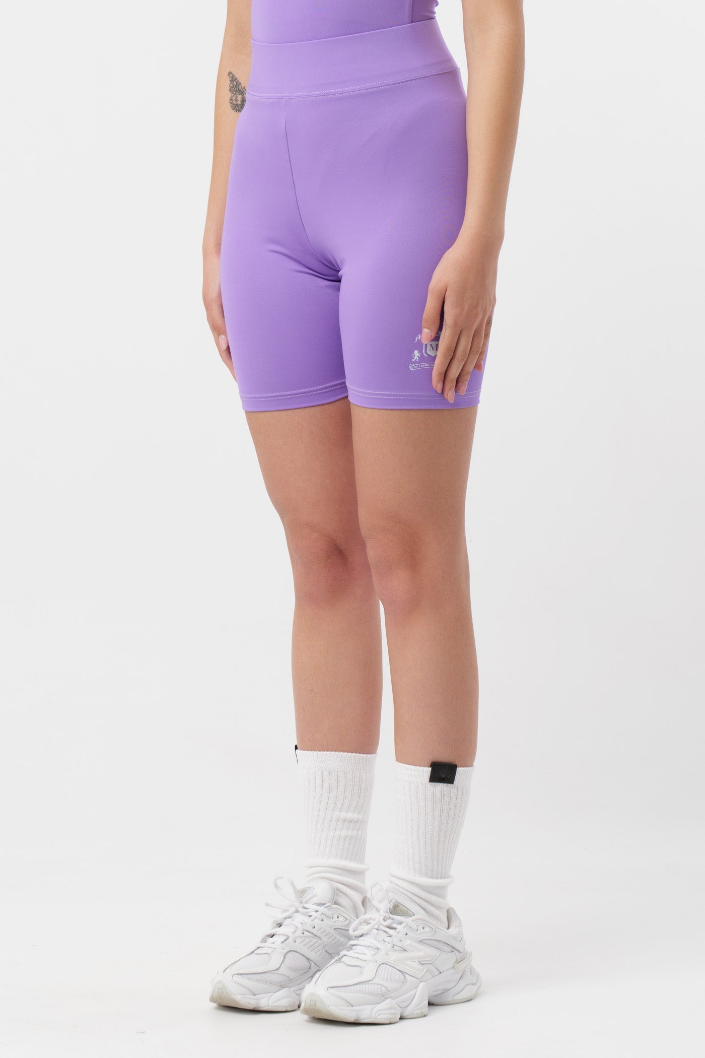Radfahrer Monarch Lila