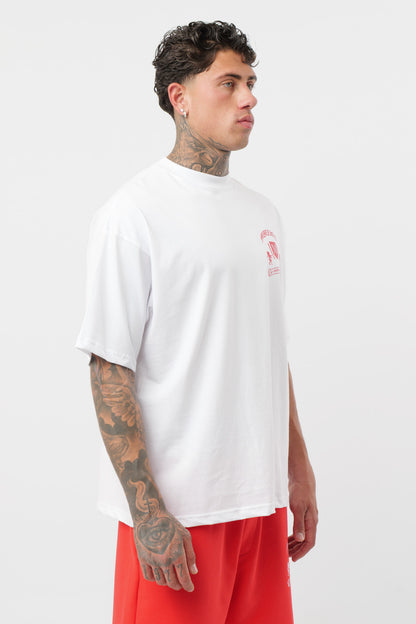 Weißes T-Shirt mit schwarzem Logo